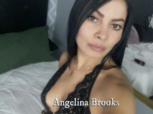 Angelina_Brooks_