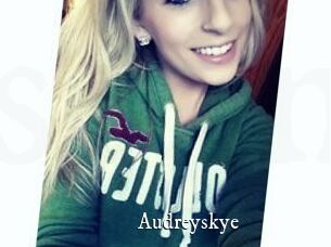 Audrey_skye