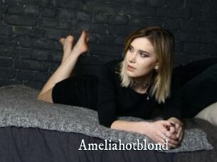 Ameliahotblond