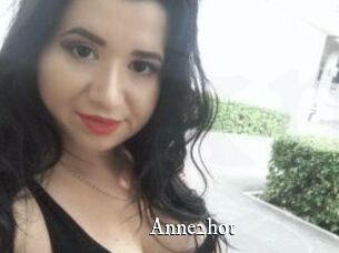 Anne2hot