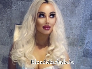 Blondiebarbiebabe