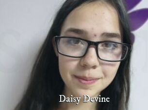 Daisy_Devine