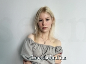 Lucettadunkum