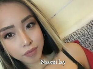 Naomi_lay