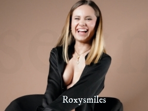 Roxysmiles