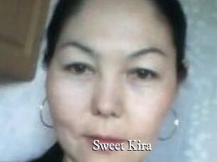 Sweet_Kira_