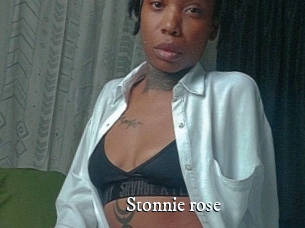 Stonnie_rose