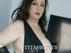 TITANIC_TITS